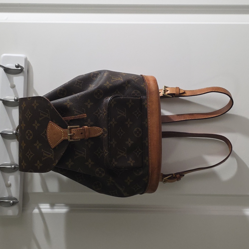 LOUIS VUITTON Montsouris MM Monogram Backpack